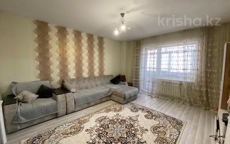 1-комнатная квартира · 52.4 м² · 7/12 этаж, мкр Юго-Восток, Проспект Республики 1/3 — Шапагат за 16 млн ₸ в Караганде, Казыбек би р-н — фото 2