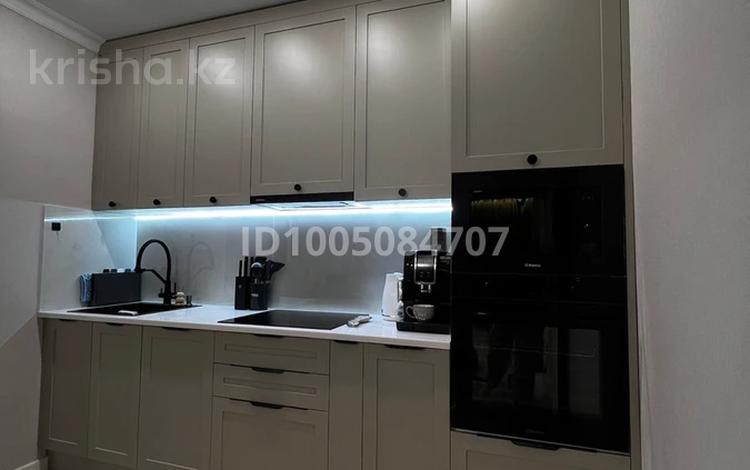3-комнатная квартира · 79.3 м² · 10/16 этаж, Утепова 31 за 78 млн ₸ в Алматы, Бостандыкский р-н — фото 2