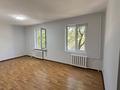 3-комнатная квартира · 54.9 м² · 2/4 этаж, мкр №5 4а за 250 000 ₸ в Алматы, Ауэзовский р-н — фото 5