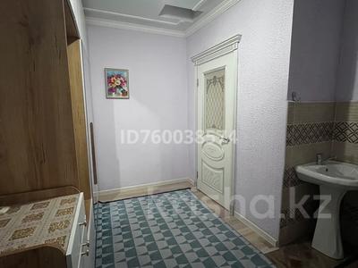 Отдельный дом · 5 комнат · 140 м² · 8 сот., мкр Кайтпас 1, Мкр Кайтпас 1. Сарыжайлау 106 — Магазин Дарын. Остановка Мадина за 67 млн 〒 в Шымкенте, Каратауский р-н