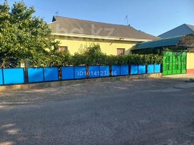 Отдельный дом · 8 комнат · 250 м² · 6 сот., Б.Майлин 1 а — Навастройка за 32 млн ₸ в Сарыагаш