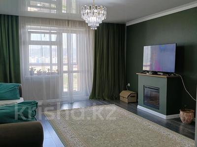3-комнатная квартира, 84 м², 7/9 этаж, Кокжал Барака за 36 млн 〒 в Усть-Каменогорске