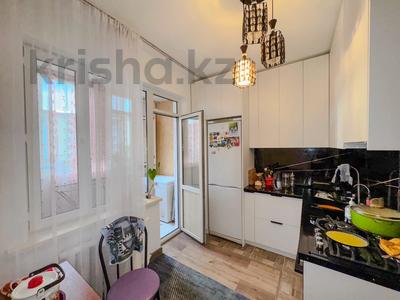 2-комнатная квартира · 56 м² · 2/5 этаж, Болашак 22 за 26 млн 〒 в Талдыкоргане, мкр Болашак