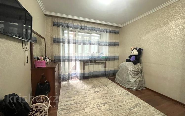 3-бөлмелі пәтер · 56 м² · 3/10 қабат, Жаңа қала ш/а., Абдирова — АЙСУЛУ, ЮБИЛЕЙНЫЙ, бағасы: 24.5 млн ₸ в Караганде, Казыбек би р-н — фото 5