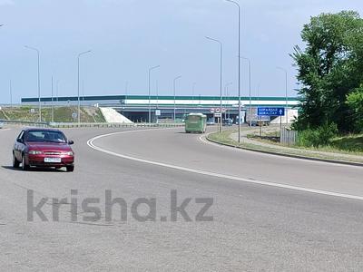 Жер телімі · 9.8 га, Бакад — Сарыбулакский тракт, бағасы: ~ 1.6 млрд ₸ в Аксенгире