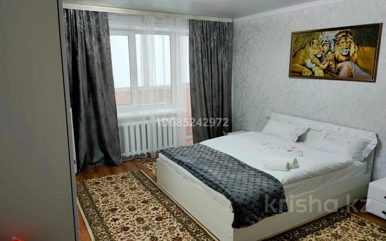 1-комнатная квартира · 43 м² · 4/9 этаж, Курмангазы 150 — Курмангазы -Абая-Ихсанова за 15 000 ₸ в Уральске — фото 2