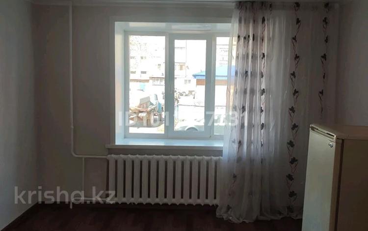 1-комнатная квартира · 13.7 м² · 1/5 этаж, Егемен Казахстан — Район кафе Кайнар за 5 млн ₸ в Петропавловске — фото 2