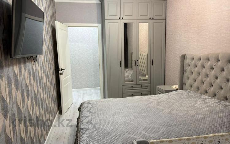 3-бөлмелі пәтер · 80.4 м² · 8/8 қабат, сарыарка 3/1, бағасы: 45 млн ₸ в Кокшетау — фото 17