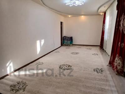 Отдельный дом · 4 комнаты · 100 м² · 4.5 сот., Есет батыр 82 за 17.5 млн 〒 в Актобе