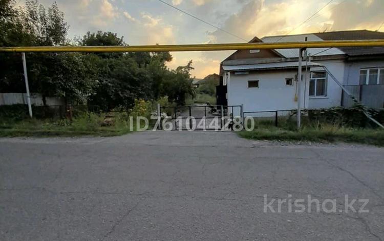 Часть дома · 3 комнаты · 60 м² · 9 сот., мкр Нурлытау (Энергетик) 30/2 — Нуртазина 30/2 за 110 млн ₸ в Алматы, Бостандыкский р-н — фото 2