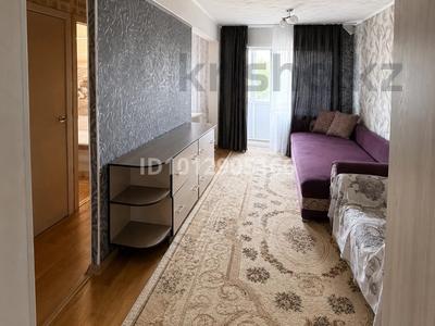 2-бөлмелі пәтер · 45.7 м² · 4/5 қабат, Канипа Битибаева 10 — Пед колледж, школы, магазин огонек, бағасы: 17.5 млн ₸ в Усть-Каменогорске
