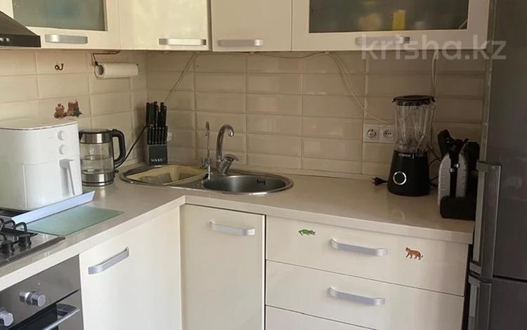 3-комнатная квартира · 85 м² · 5/5 этаж, Карасай батыра 33 за 90 млн ₸ в Алматы, Медеуский р-н — фото 2