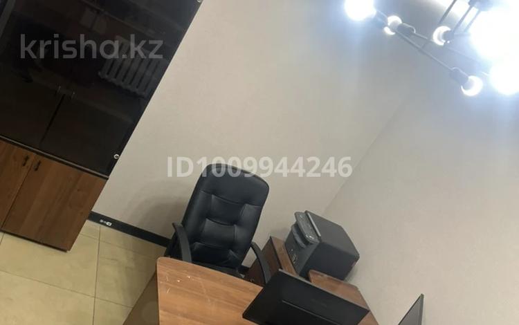 Еркін, кеңселер · 31 м², бағасы: 18.5 млн ₸ в Усть-Каменогорске — фото 11