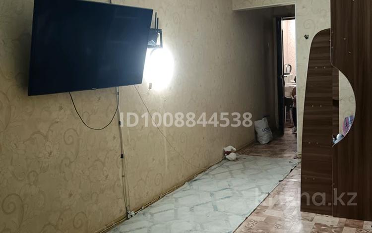 1-комнатная квартира · 34 м² · 4/4 этаж, 12-й микрорайон, 12-й микрорайон 200 за 95 000 ₸ в Шымкенте, Енбекшинский р-н — фото 9