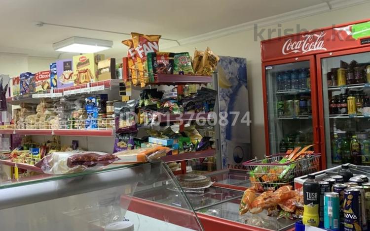 Магазины и бутики · 84 м² за 350 000 ₸ в Астане, р-н Байконур — фото 2