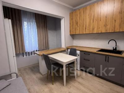 1-бөлмелі пәтер · 40 м² · 2/5 қабат, Ақсай-5 ш/а. 9 — СРОЧНО!!!, бағасы: 31 млн ₸ в Алматы, Ауэзовский р-н