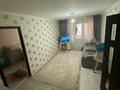 2-бөлмелі пәтер · 43.99 м² · 2/5 қабат, мкр Каратау — Находиться возле тц тумар и президентский парк, бағасы: 13.5 млн ₸ в Таразе — фото 2