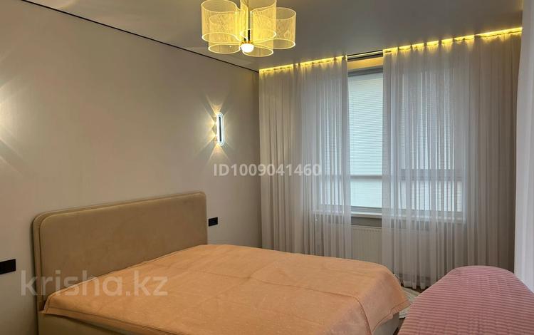 2-комнатная квартира · 70 м² · 12 этаж, мкр Акжайык, К. Толеметова 7 за 300 000 〒 в Шымкенте, Абайский р-н — фото 2