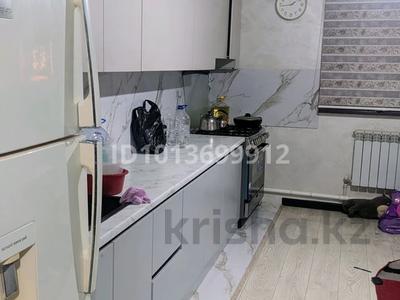 Отдельный дом · 4 комнаты · 100 м² · 10 сот., Береке 18А за 27 млн ₸ в Актобе, мкр Акжар