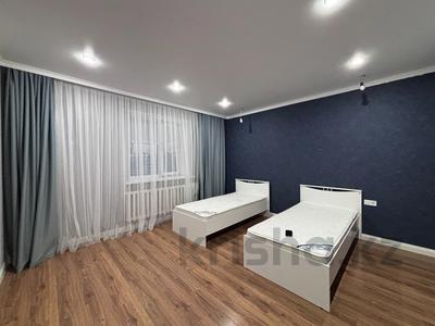 3-бөлмелі пәтер · 96 м², Үркер, Мухамедханова 28, бағасы: 450 000 ₸ в Астане, Нура р-н