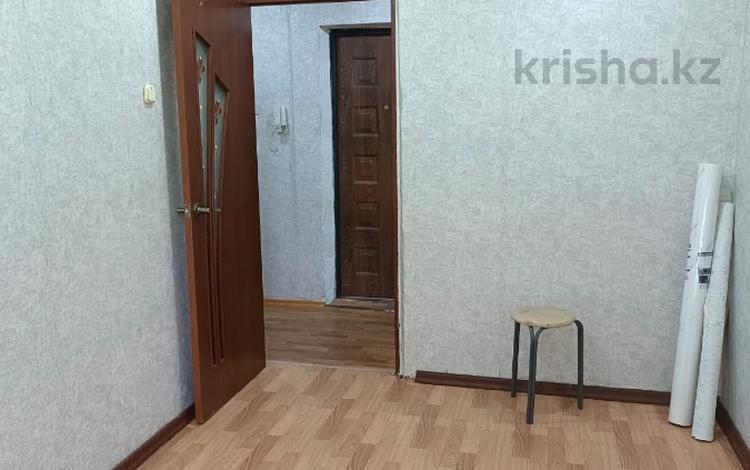 2-бөлмелі пәтер · 44 м² · 1/5 қабат, 15-шағынаудан, бағасы: 9.5 млн ₸ в Караганде, Алихана Бокейханова р-н — фото 2