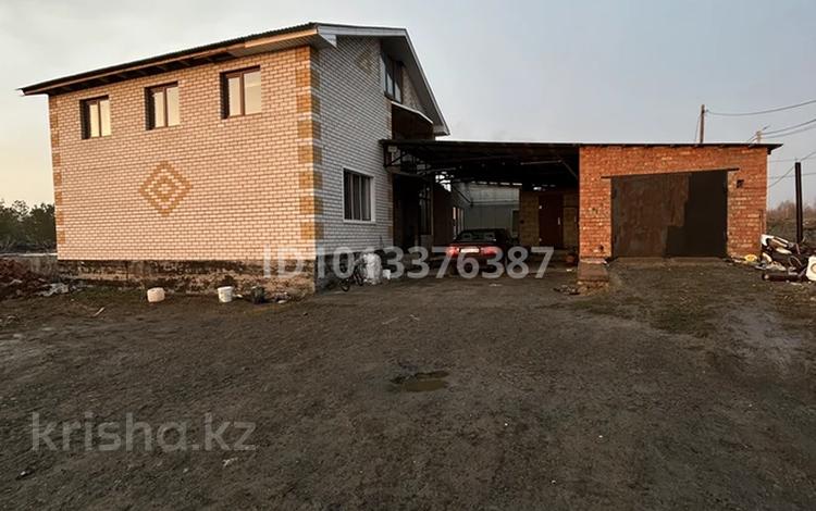 Отдельный дом · 5 комнат · 200 м² · 12 сот., Алтынсарина 23 — Пересечения Сатпаева и Әлфараби 18 регион за 45 млн ₸ в Усть-Каменогорске — фото 2