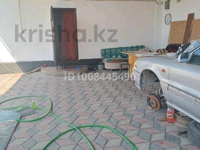 Отдельный дом · 8 комнат · 165 м² · 8 сот., мкр Улжан-1 50 за 85 млн ₸ в Алматы, Алатауский р-н