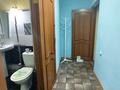 2-бөлмелі пәтер · 55 м² · 2/4 қабат, Семёновой 15 — Площадь ДКМ, бағасы: 15 000 ₸ в Риддере — фото 3