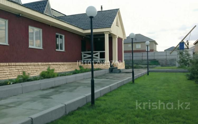 Отдельный дом · 3 комнаты · 158 м² · 10 сот., Казына 6 за 63 млн ₸ в Усть-Каменогорске — фото 3