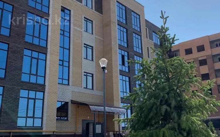 3-бөлмелі пәтер · 134 м² · 5/5 қабат, мкр. Алтын орда, Р-н Батыс 2 5, бағасы: 40.7 млн ₸ в Актобе — фото 2