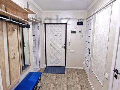 1-бөлмелі пәтер · 40 м² · 1/5 қабат, Мкр. Жана Гарышкер 4а — Парк Жастар, бағасы: 150 000 〒 в Талдыкоргане, мкр Жана Гарышкер