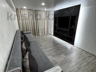 3-бөлмелі пәтер · 74 м² · 3/5 қабат, Назарбаева 79/2, бағасы: 25.5 млн ₸ в Усть-Каменогорске, Ульбинский