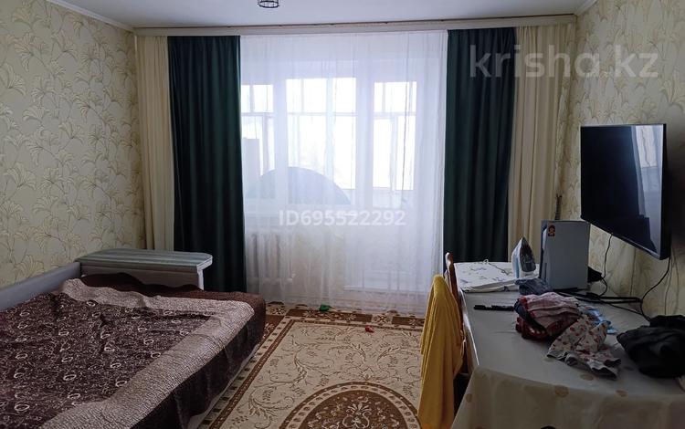 4-бөлмелі пәтер · 80 м² · 4/6 қабат, Желтоқсан 37а — Скиф, Народный банк, Урқия., бағасы: 19 млн ₸ в Аксу — фото 2