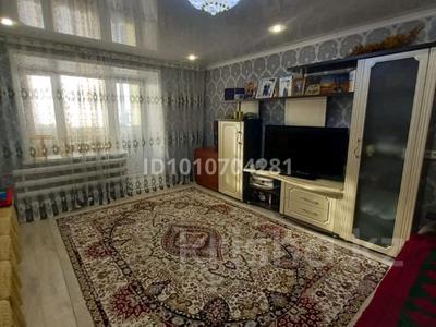 4-бөлмелі пәтер · 74 м² · 5/5 қабат, Шульбинск 14, бағасы: 8.5 млн ₸ в Семее
