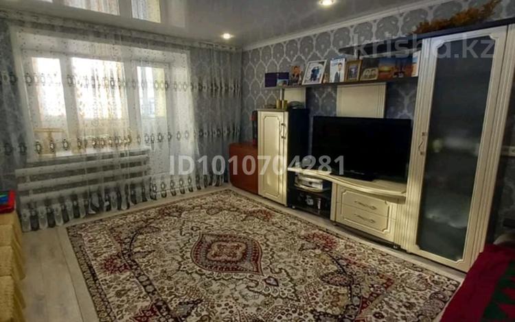 4-бөлмелі пәтер · 74 м² · 5/5 қабат, Шульбинск 14, бағасы: 8.5 млн ₸ в Семее — фото 2