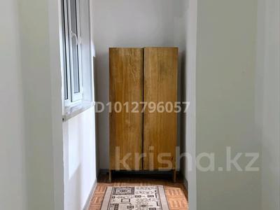 2-бөлмелі пәтер · 60 м² · 2/5 қабат, 18-й микрорайон, 18-й микрорайон 78, бағасы: 160 000 ₸ в Шымкенте, Аль-Фарабийский р-н