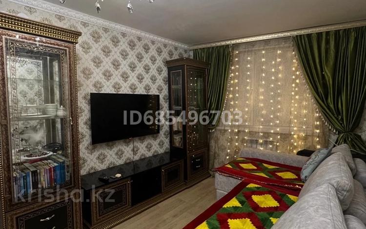 1-комнатная квартира · 36 м² · 8/9 этаж, мкр Думан-2 276 за 200 000 ₸ в Алматы, Медеуский р-н — фото 2