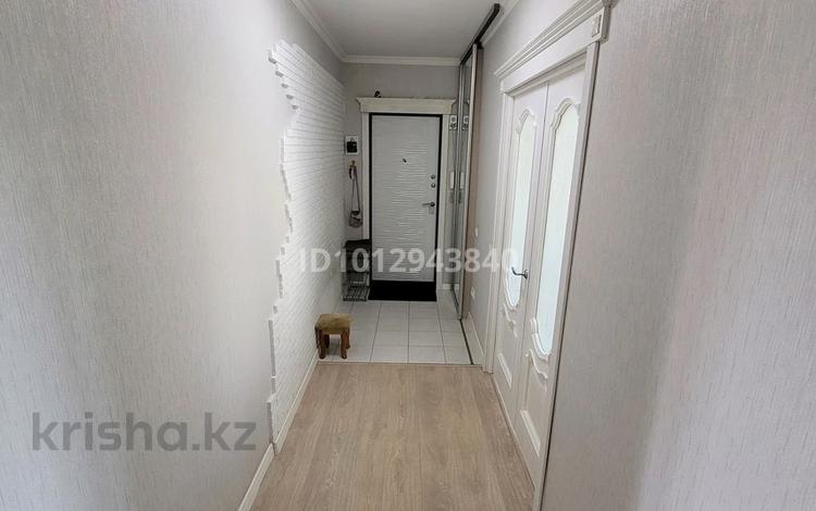 2-бөлмелі пәтер · 67.7 м² · 8/9 қабат, Абая 50 — ТД "Жаннур", бағасы: 30 млн ₸ в Астане, р-н Байконур — фото 2