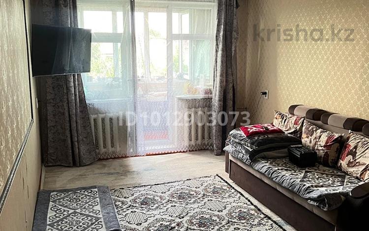 3-комнатная квартира · 58.5 м² · 5/5 этаж, 11-й микрорайон, 11-й микрорайон 114а — Халык банк за 22 млн ₸ в Шымкенте, Енбекшинский р-н — фото 2