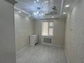 2-комнатная квартира · 60 м² · 1/5 этаж, 34-й мкр 6 за 180 000 ₸ в Актау — фото 2