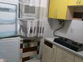 2-комнатная квартира · 48 м² · 1/5 этаж, Майкудук, Майкудук, 17й микрорайон 40 за 120 000 ₸ в Караганде, Алихана Бокейханова р-н — фото 2