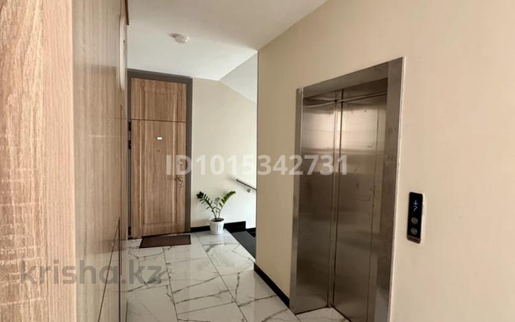 3-комнатная квартира · 112.3 м² · 6/7 этаж, Толе би 44/2 за 69.9 млн ₸ в Астане, Есильский р-н — фото 2