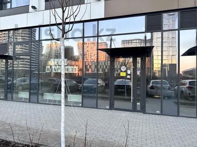 Свободное назначение, офисы, магазины и бутики, общепит, салоны красоты, медцентры и аптеки, образование, студии · 121 м² за 1.3 млн 〒 в Астане, Есильский р-н