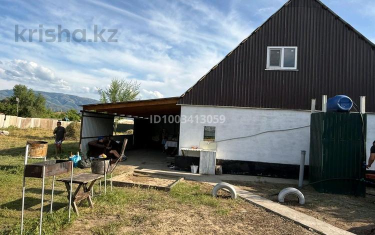 Дом · 4 комнаты · 100 м², Береговая 2 за 15 000 〒 в  — фото 2