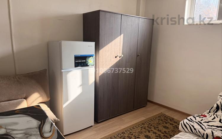 1-бөлмелі пәтер · 15 м² · 1/6 қабат, Көкжиек ш/а. 8, бағасы: 70 000 ₸ в Алматы, Жетысуский р-н — фото 2