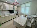 3-бөлмелі пәтер · 124 м² · 13/25 қабат, мкр 11 112А, бағасы: 35 млн ₸ в Актобе