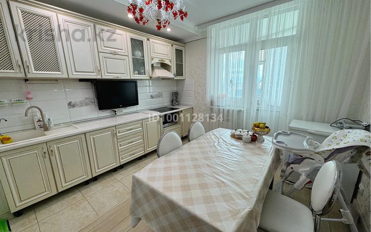 3-бөлмелі пәтер · 124 м² · 13/25 қабат, мкр 11 112А, бағасы: 35 млн ₸ в Актобе — фото 2