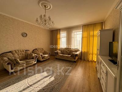 2-бөлмелі пәтер, 79 м², 8/9 қабат ай сайын, Кошкарбаева 23, бағасы: 250 000 〒 в Астане, Алматы р-н