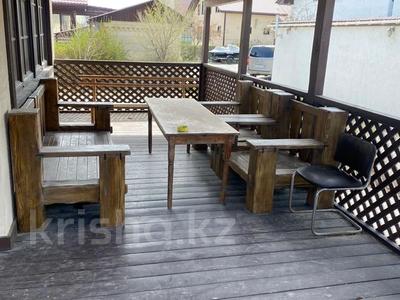 Отдельный дом · 4 комнаты · 250 м², 1 — Вест хоум за 400 000 〒 в Актау