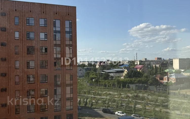3-бөлмелі пәтер · 104 м² · 7/9 қабат, Абая 123, бағасы: 500 000 ₸ в Костанае — фото 7